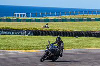 anglesey-no-limits-trackday;anglesey-photographs;anglesey-trackday-photographs;enduro-digital-images;event-digital-images;eventdigitalimages;no-limits-trackdays;peter-wileman-photography;racing-digital-images;trac-mon;trackday-digital-images;trackday-photos;ty-croes